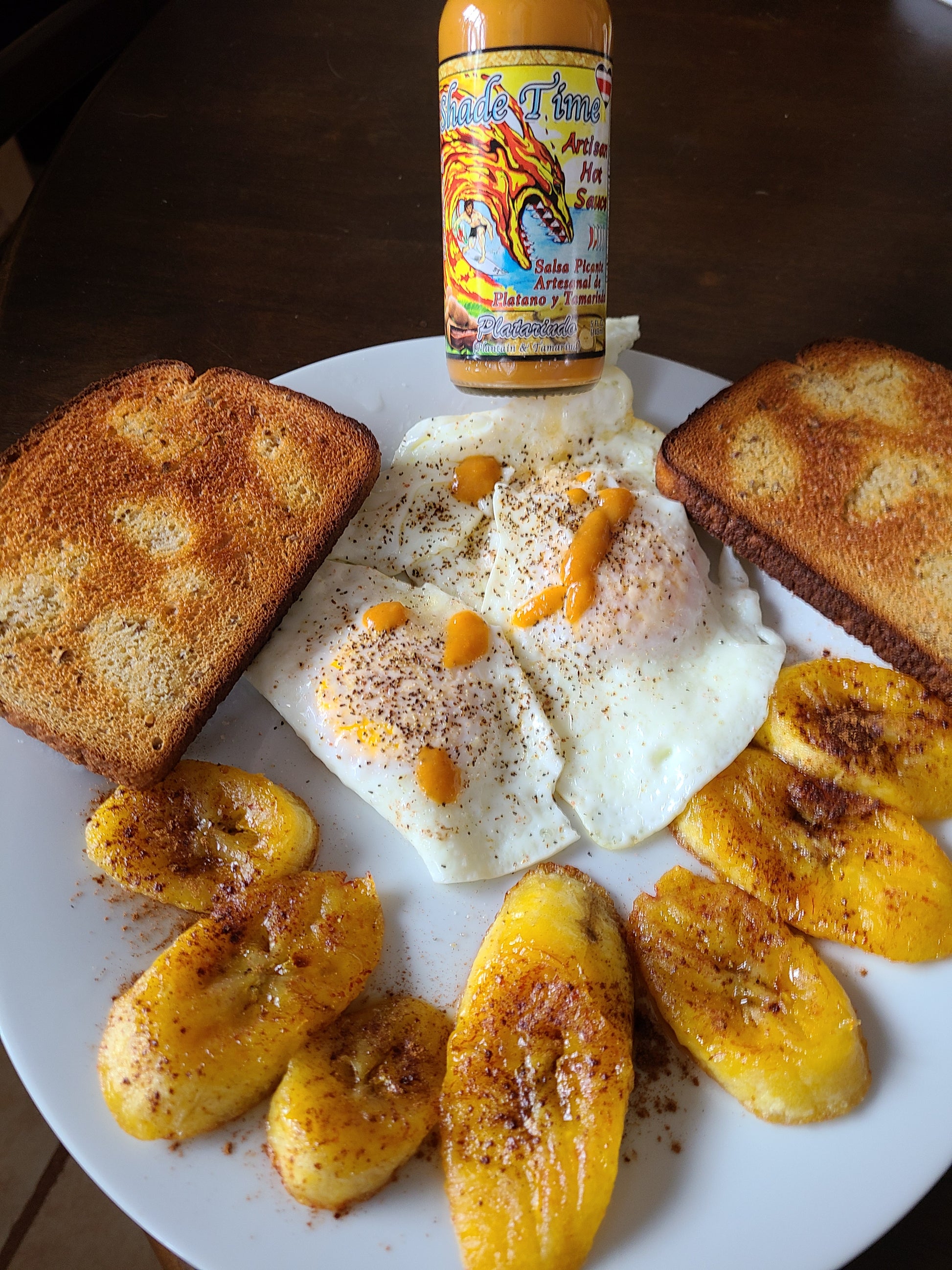 Breakfast with Shade Time Platarindo mild sweet hot sauce